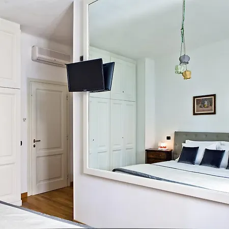 Casa de hóspedes Garibaldi Piazza Di Spagna 3*