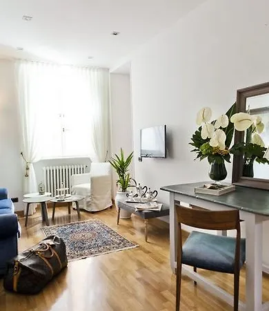 Garibaldi Piazza Di Spagna Guest house Rome