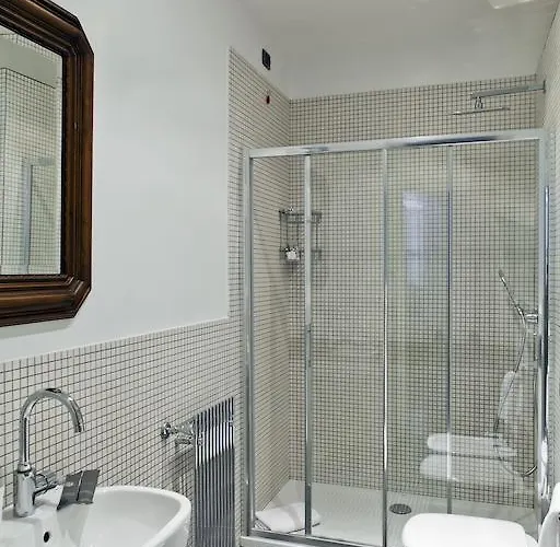 Pensión Garibaldi Piazza Di Spagna 4*