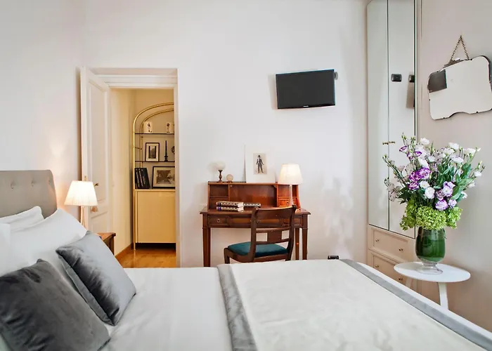 Garibaldi Piazza Di Spagna Pensión 4*