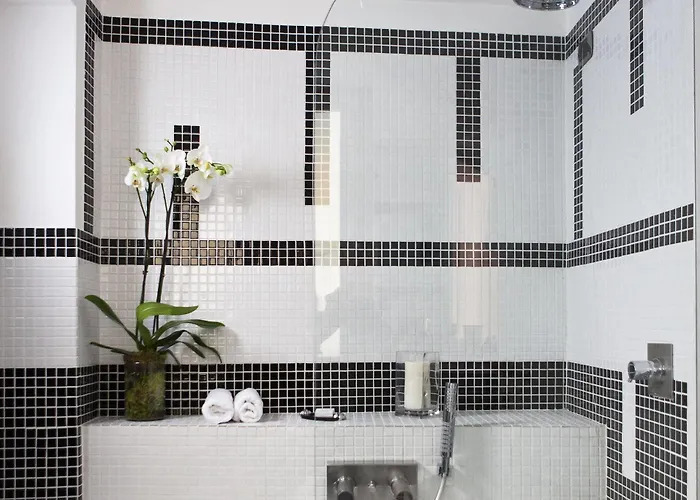 Garibaldi Piazza Di Spagna