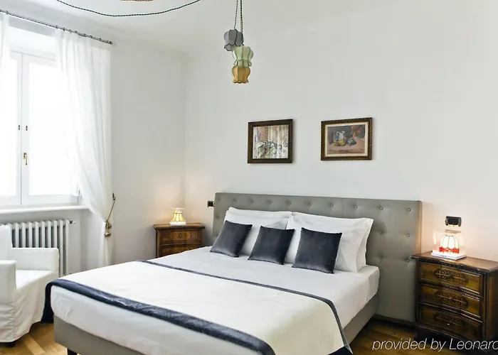 Garibaldi Piazza Di Spagna 4* Roma