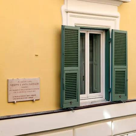 Garibaldi Piazza Di Spagna Pensión 4*