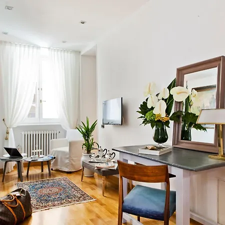 Garibaldi Piazza Di Spagna Pensión